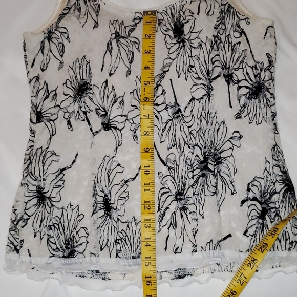 dressbarn Tank with Sheer Overlay and Lacy Bottom Black & White 337 - Picture 9 of 9